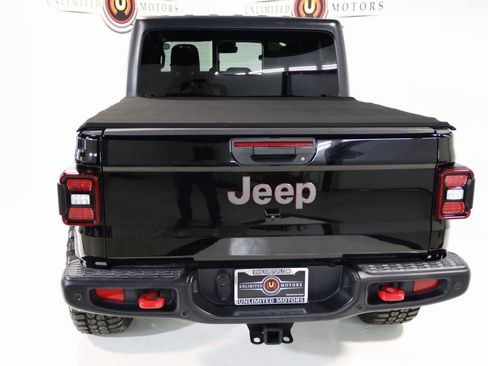 Used 2020 Jeep Gladiator Rubicon image 31