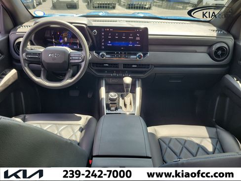Used 2023 Chevrolet Colorado Trail Boss w/ Advanced Trailering Package AWD/4WD image 14