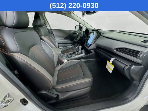 Certified 2025 Subaru Crosstrek 2.5i Limited w/ Crosstrek Mirror Package image 36