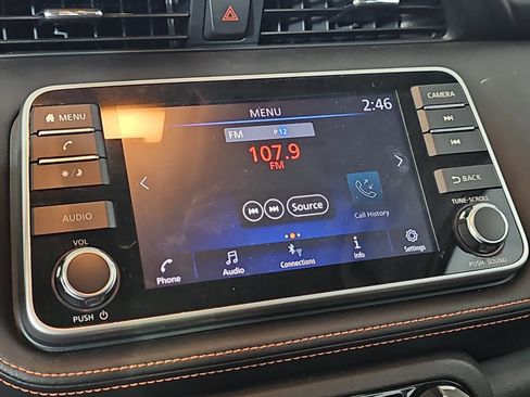Used 2020 Nissan Kicks SR w/ SR Premium Package FWD image 19