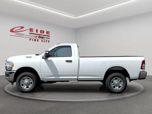 Used 2023 RAM 3500 Tradesman AWD/4WD image 6