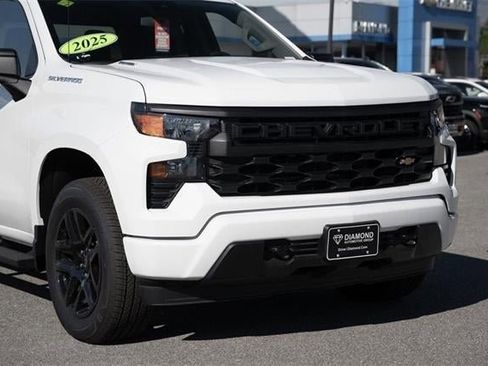 New 2025 Chevrolet Silverado 1500 Custom image 23