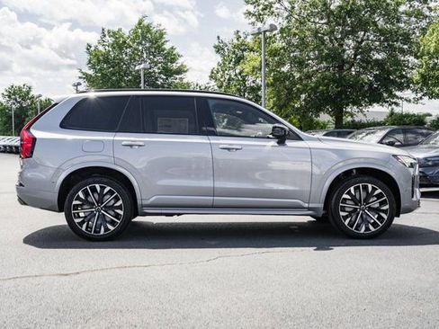 Used 2026 Volvo XC90 B6 Ultra w/ Protection Package Premier image 3