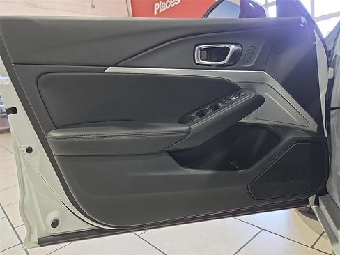 Used 2025 Acura Integra A-Spec image 16