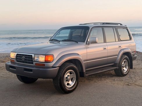 Used 1995 Toyota Land Cruiser AWD/4WD image 10