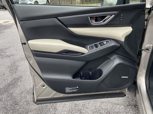 Used 2019 Subaru Ascent Limited w/ Popular Package #2 image 16