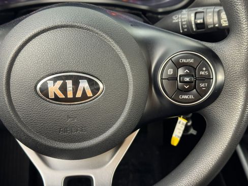 Used 2020 Kia Soul LX image 20