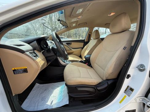 Used 2013 Hyundai Elantra GLS w/ Preferred Pkg image 21