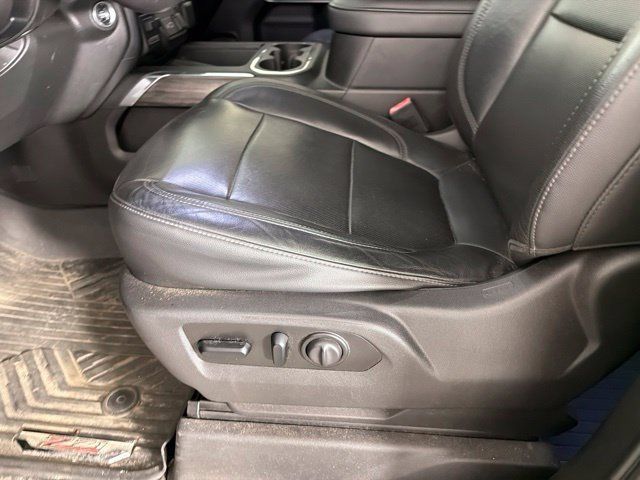 Used 2020 Chevrolet Silverado 2500 LTZ AWD/4WD image 25