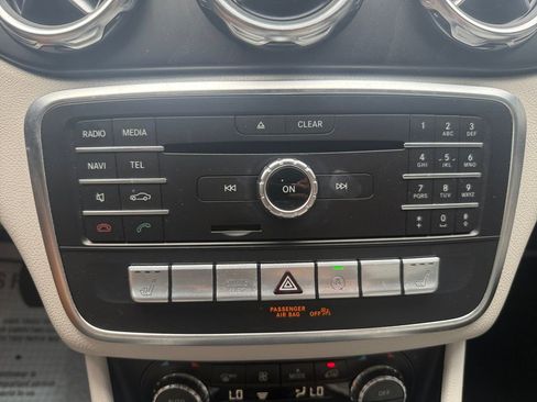 Used 2019 Mercedes-Benz GLA 250 image 26