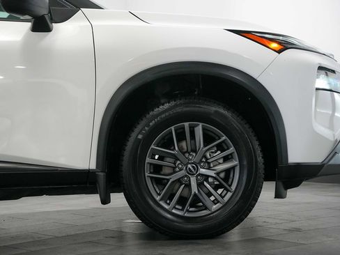 Used 2023 Nissan Rogue S FWD image 9