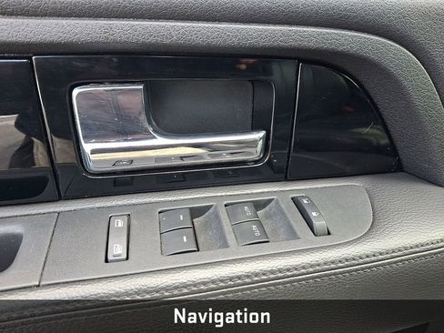 Used 2014 Ford F150 Limited image 14