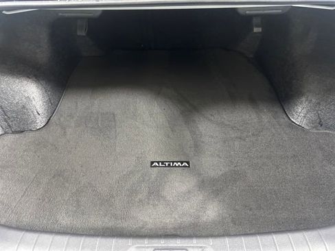 Certified 2025 Nissan Altima 2.5 SR image 26