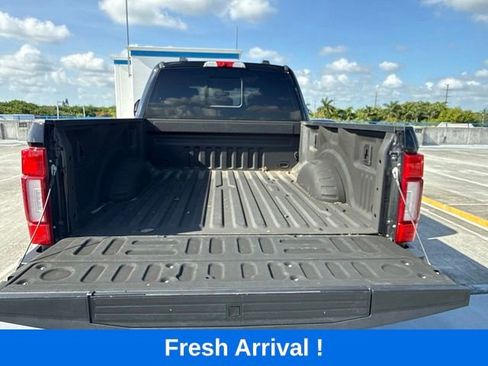 Used 2022 Ford F250 Limited w/ FX4 Off-Road Package AWD/4WD image 17