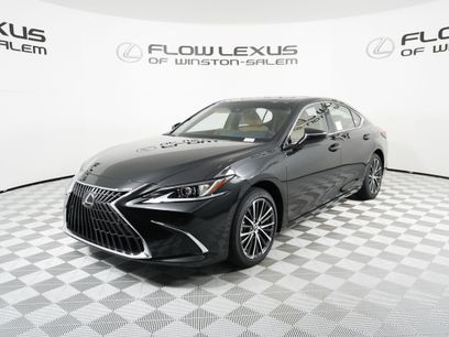 New 2025 Lexus ES 350 w/ Premium Package