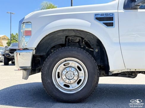 Used 2010 Ford F250 XLT AWD/4WD image 10
