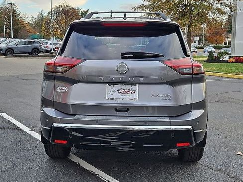 Certified 2025 Nissan Rogue Platinum AWD/4WD image 7