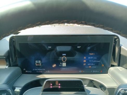 Used 2025 Lincoln Aviator Reserve w/ Equipment Group 201A AWD/4WD image 5