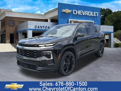 New 2026 Chevrolet Traverse LT w/ LPO, Floor Liner Package FWD image 1