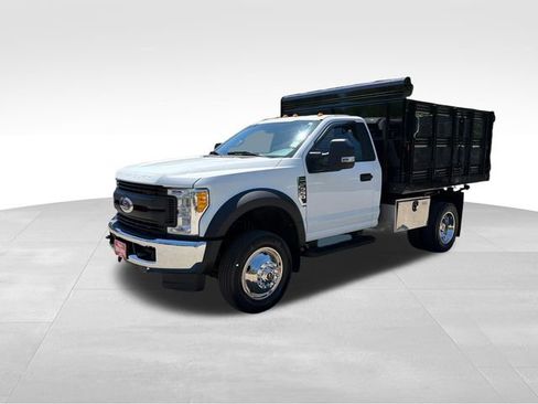Used 2017 Ford F550 4x4 Regular Cab Super Duty w/ Power Equipment Group image 7
