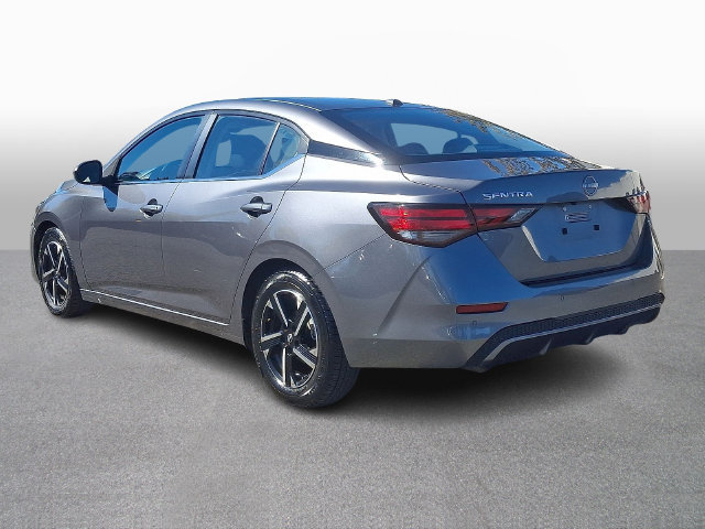 Used 2025 Nissan Sentra SV FWD image 6