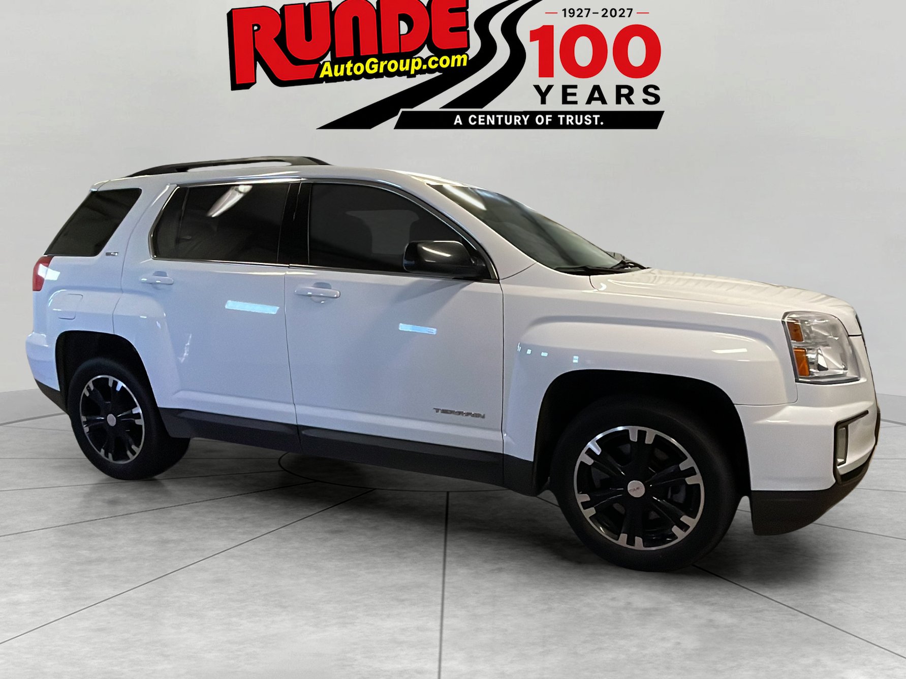 Used 2017 GMC Terrain SLT w/ Open Road Package AWD/4WD image 8