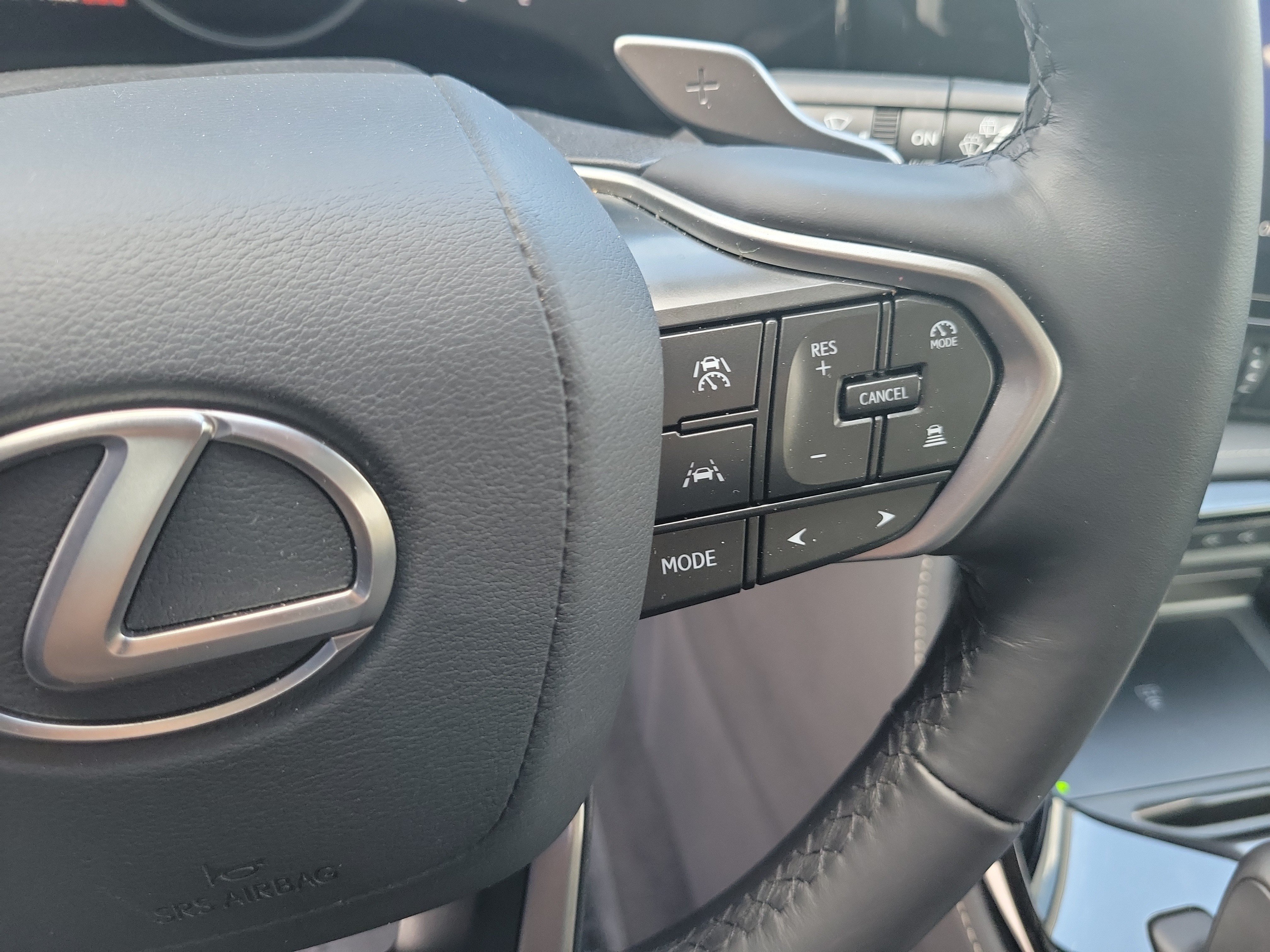 Used 2025 Lexus NX 250 FWD w/ Accessory Package (Z2) image 26