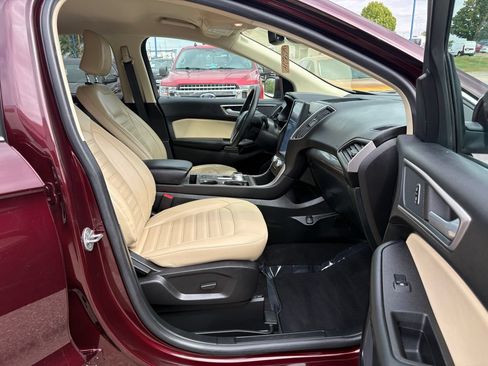 Used 2024 Ford Edge SEL w/ Convenience Package AWD/4WD image 12