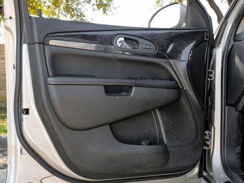 Used 2017 Buick Enclave Leather image 58