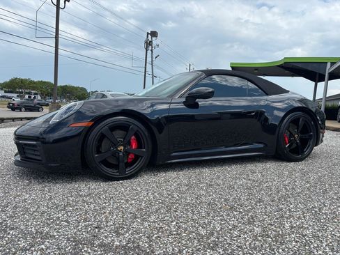 Used 2020 Porsche 911 Carrera S w/ Sport Package RWD image 12