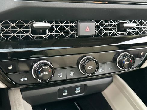 New 2025 Honda Accord EX-L image 19