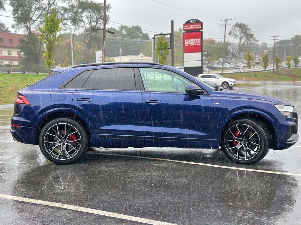 Used 2023 Audi Q8 Prestige w/ Prestige Package AWD/4WD image 7