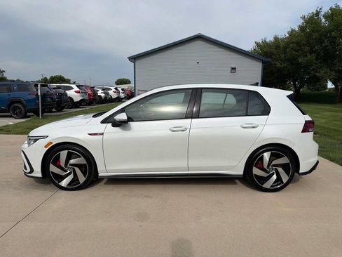 Used 2023 Volkswagen GTI SE FWD image 3