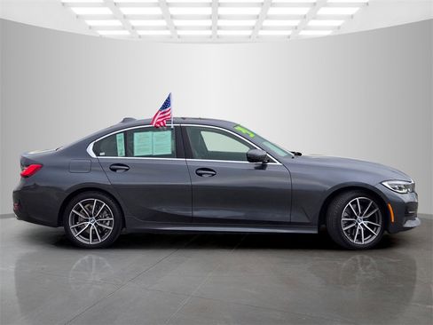 Used 2020 BMW 330i Sedan w/ Convenience Package image 3