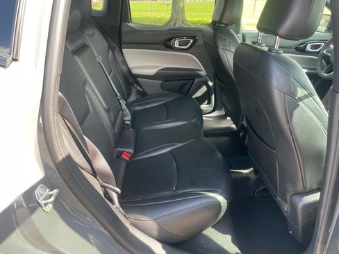 Used 2024 Jeep Compass Limited AWD/4WD image 16