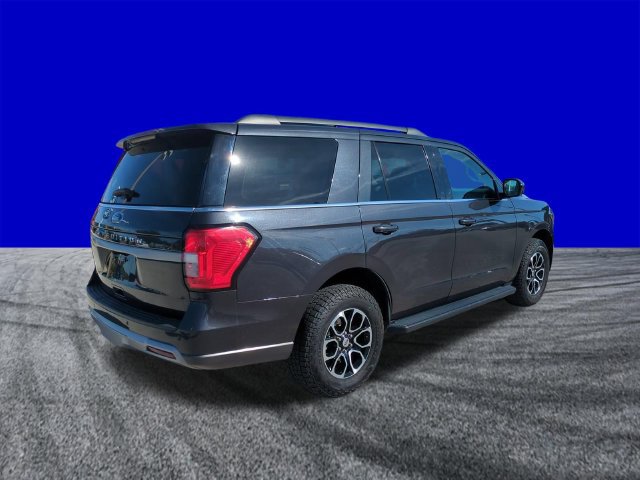 Certified 2024 Ford Expedition XLT RWD image 4