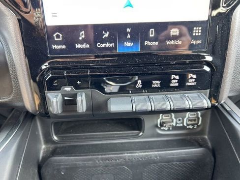 Used 2023 RAM 1500 Laramie image 18