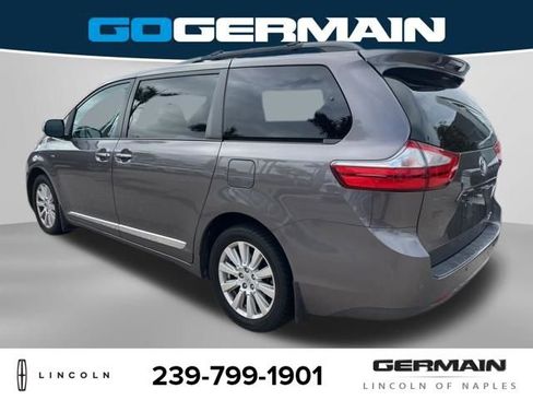 Used 2017 Toyota Sienna XLE w/ XLE Navigation Package image 5