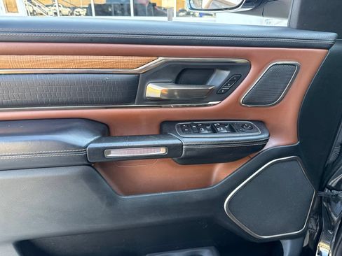 Used 2019 RAM 1500 Limited AWD/4WD image 19