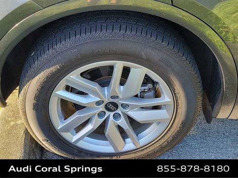 Used 2023 Audi Q5 2.0T Premium w/ Convenience Package image 17