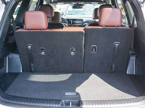 Certified 2024 Kia Telluride EX w/ EX Captain's Chair Package FWD image 25