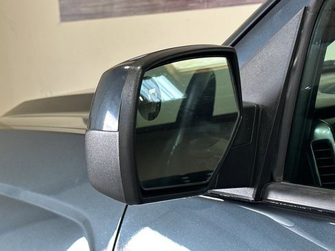 Used 2018 Chevrolet Silverado 1500 LT w/ LT Eassist Package image 49