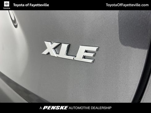 Used 2024 Toyota RAV4 XLE FWD image 4