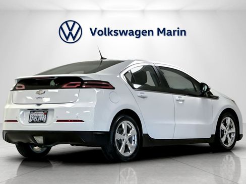Used 2013 Chevrolet Volt Premium w/ Premium Trim Package image 5