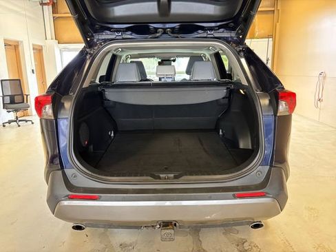 Used 2019 Toyota RAV4 Limited w/ Cold Weather Package image 24