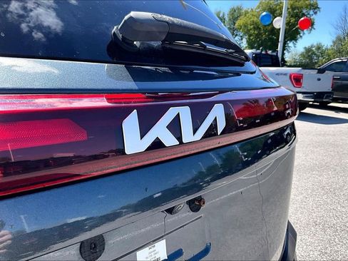 Used 2024 Kia Seltos EX AWD/4WD image 9