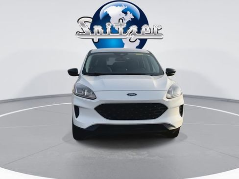 Used 2022 Ford Escape SE w/ SE Sport Appearance Package image 3