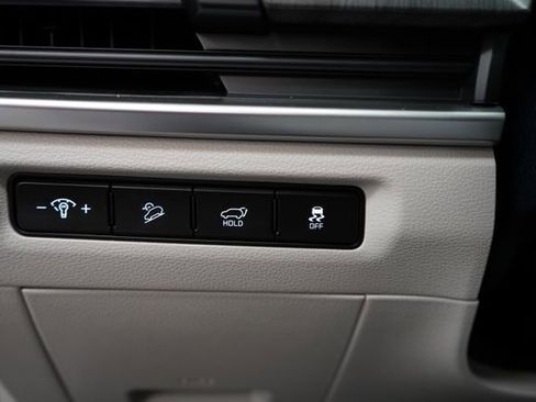 Used 2023 Kia Telluride EX w/ EX Captain's Chair Package AWD/4WD image 22