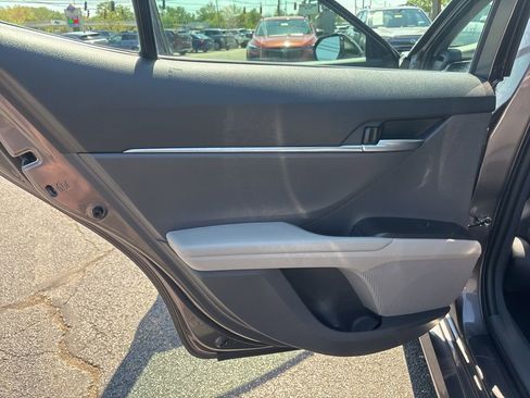 Used 2024 Toyota Camry LE FWD image 23