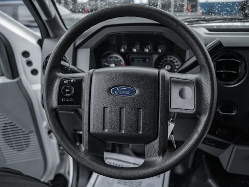 Used 2015 Ford F450 XL w/ XL Value Package image 37